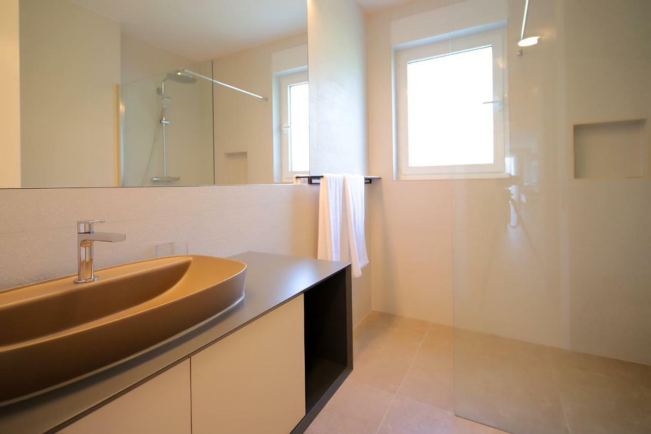 New Apartment With Swimming Pool Near The Beach Ичичи Экстерьер фото