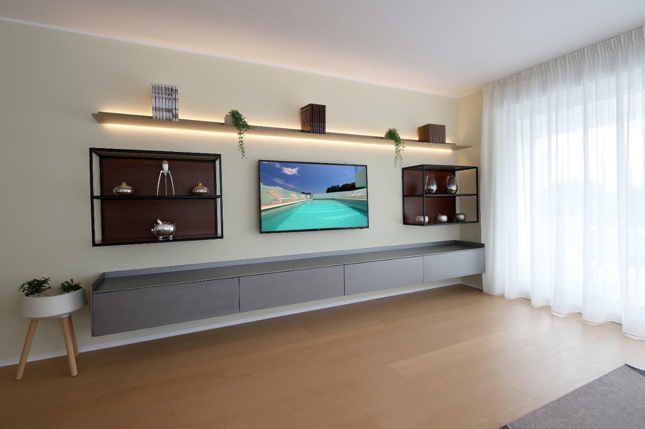 New Apartment With Swimming Pool Near The Beach Ичичи Экстерьер фото